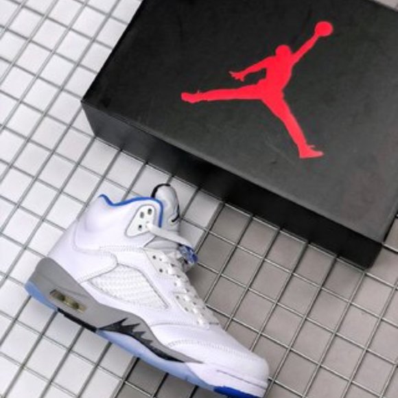 Nike Air Jordan 5 \